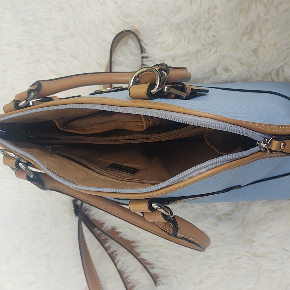 Purse - Picture 4 of 4